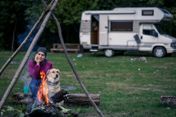 Les meilleures applications pour trouver un camping avec de bons sanitaires